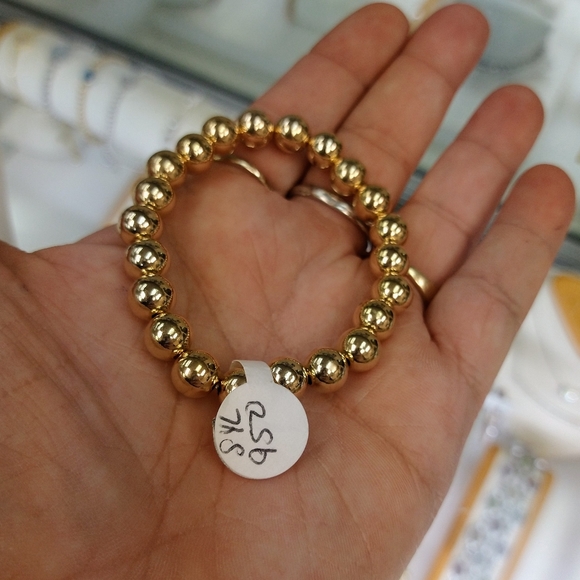 8mm beaded GF stretch bracelets - Picture 7 of 9